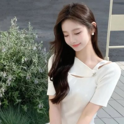 燕子与鹦鹉